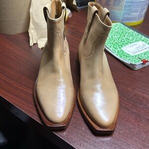 Size 9 Low cut cow boot by Free people, Brand New